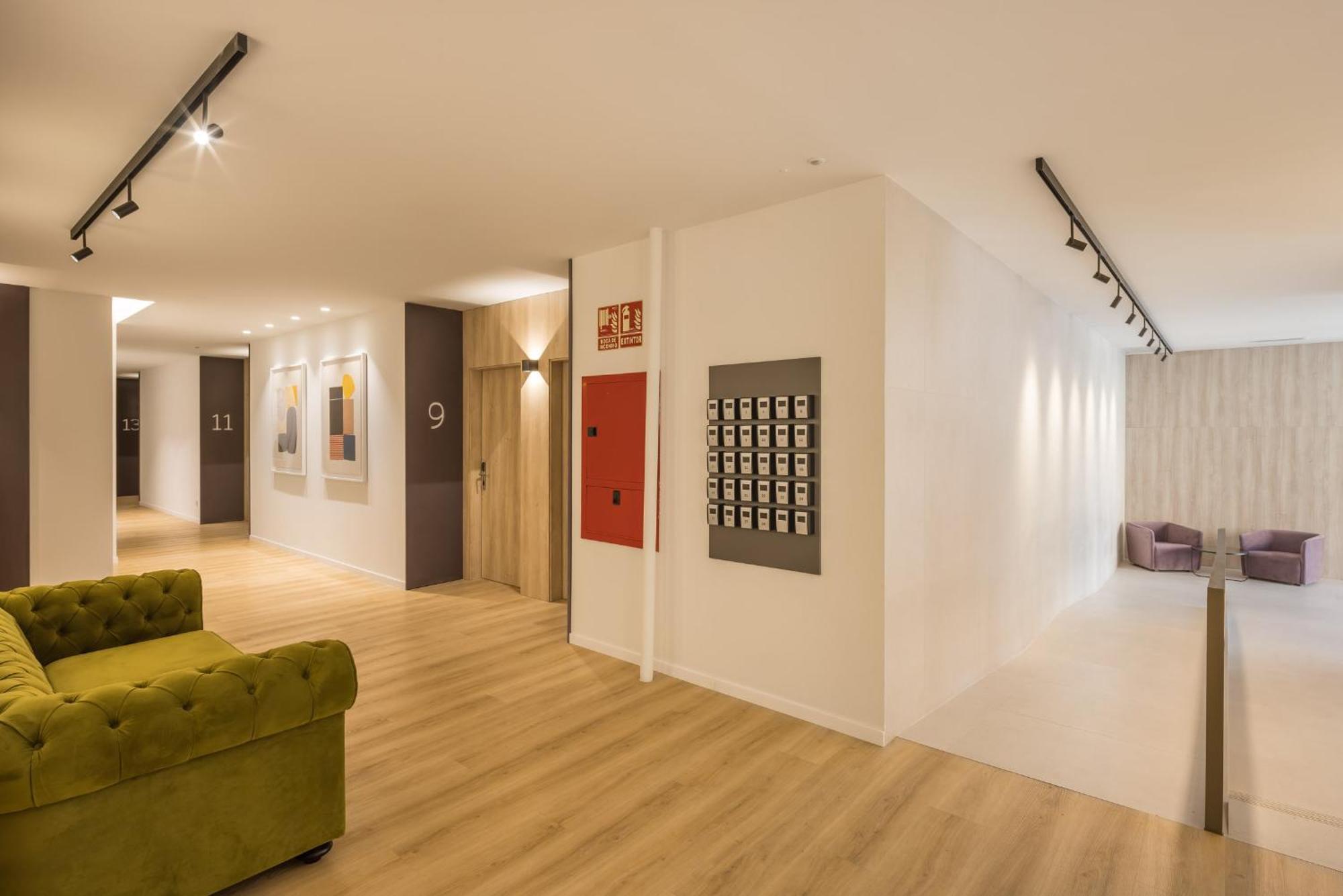 Mon Suites Jardin De Ayora Valencia Room photo