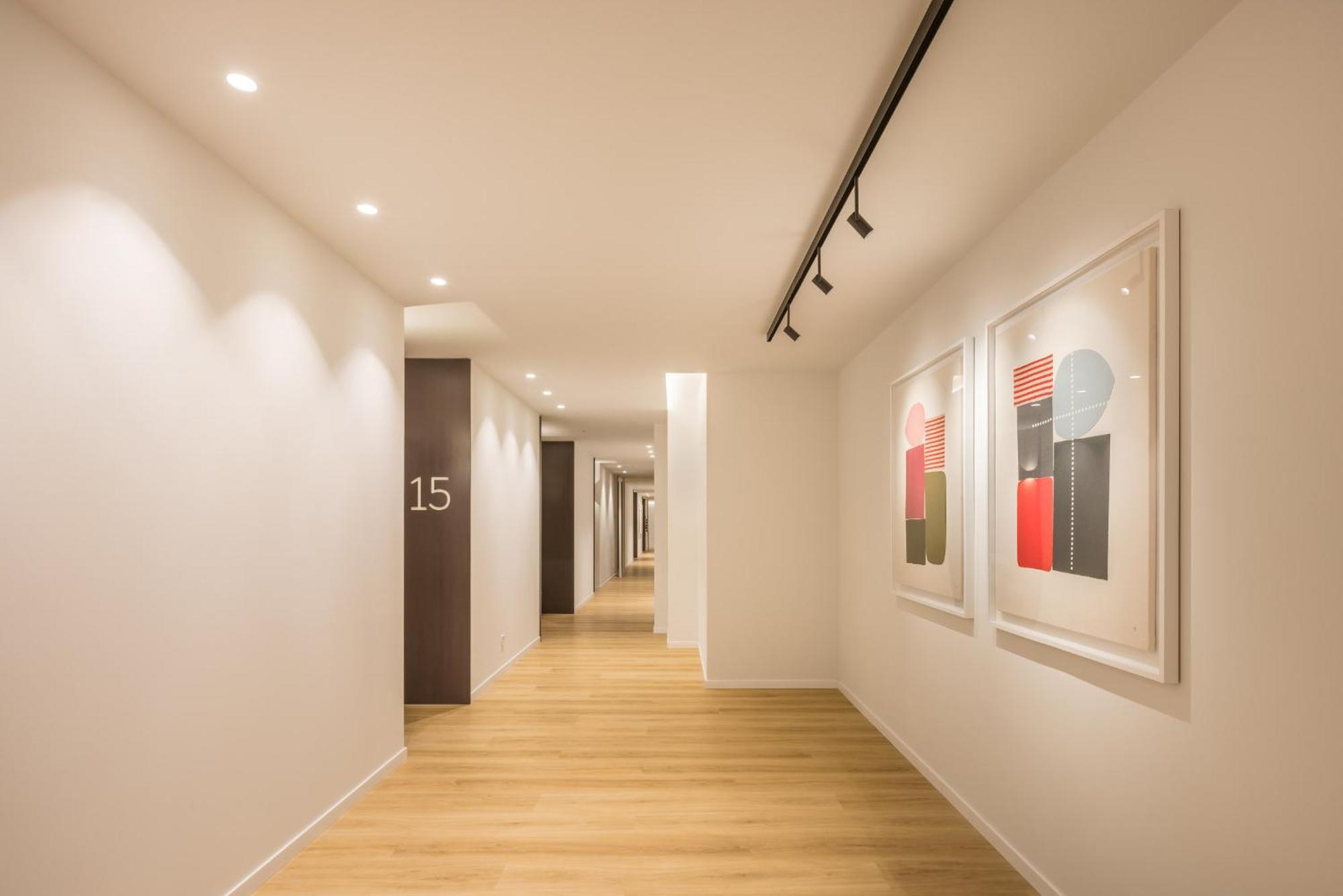 Mon Suites Jardin De Ayora Valencia Room photo