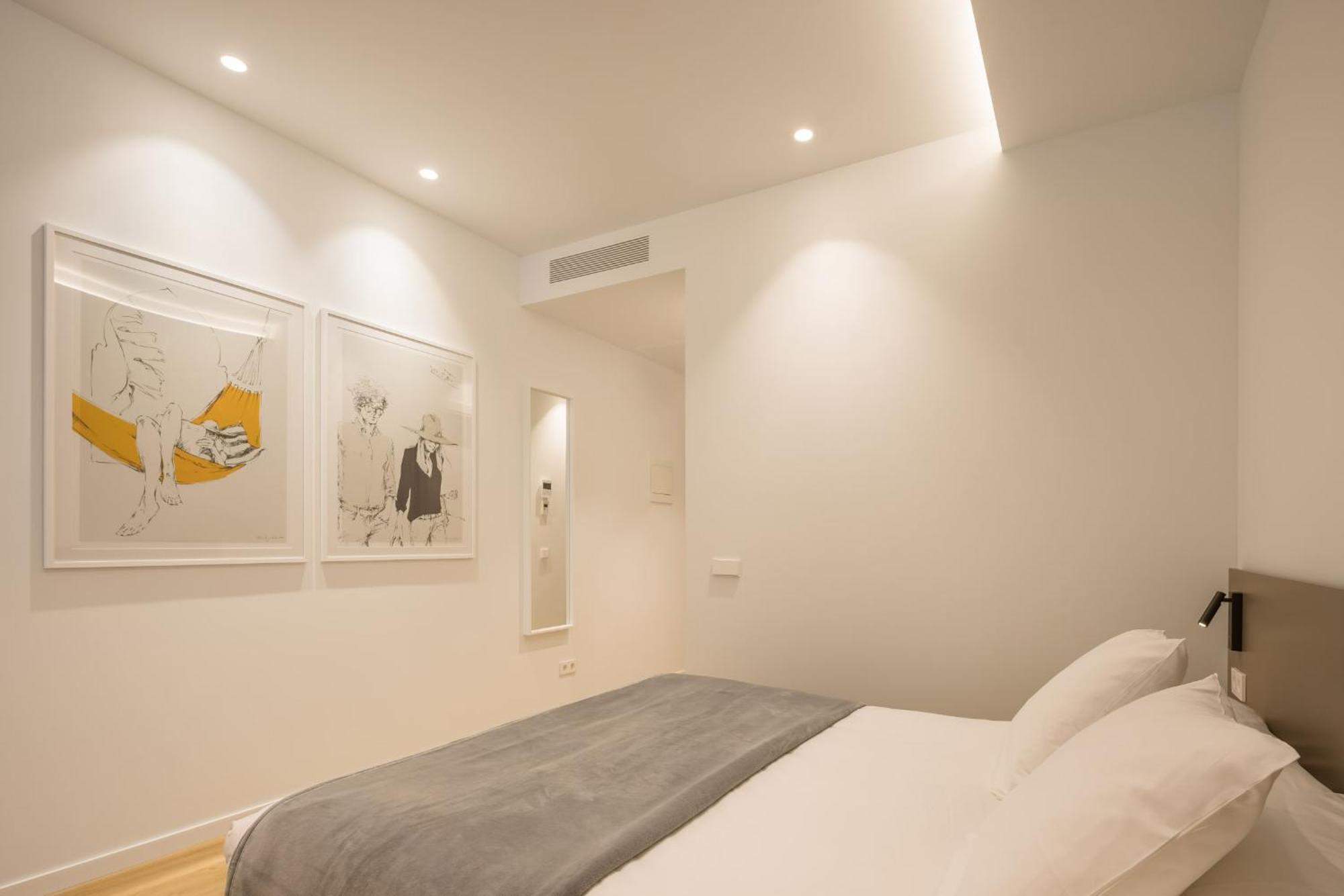 Mon Suites Jardin De Ayora Valencia Room photo